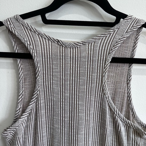 Entro Gray Striped Sleeveless Dress with Side Slits - Picture 5 of 6